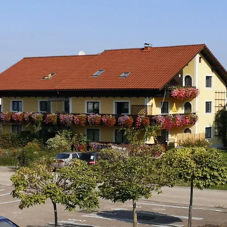 Ferien-garconniere Hemetsberger Apartment Weyregg